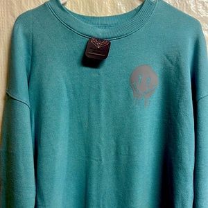 😁 Shirt with “Do what makes your Soul Smile” on the back